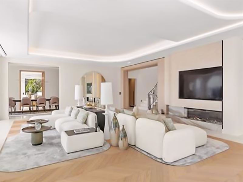 Ultra-Private Luxury Villa with Panoramic Sea Views – Cannes - Photo 9