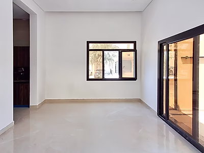 ت villa فاخرة تتكون من 8 غرف نوم للمشترين المميزين