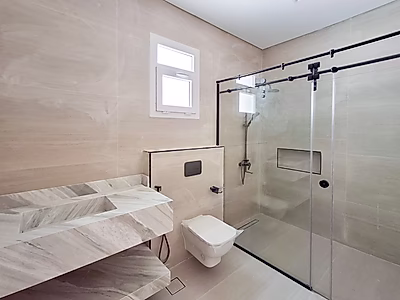 ت villa فاخرة تتكون من 8 غرف نوم للمشترين المميزين