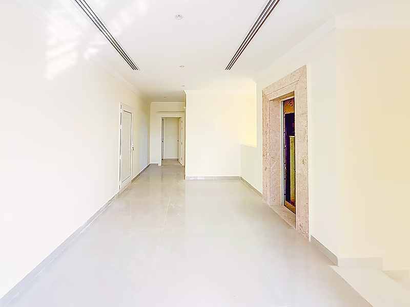 Exquisite 8+ Bedroom Standalone Villa - Photo 7