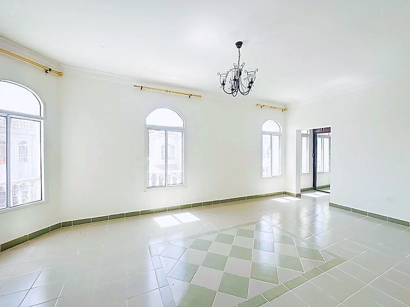 فيلا أنيقة ضمن مجمّع مكوّنة من 5 غرف نوم مع مسبح - Photo 2