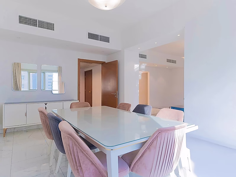 شقة أنيقة بأربعة غرف نوم مع تشطيبات فاخرة - Photo 13