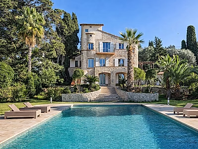 Cap d’Antibes West Side Contemporary Luxury Villa with Sea View