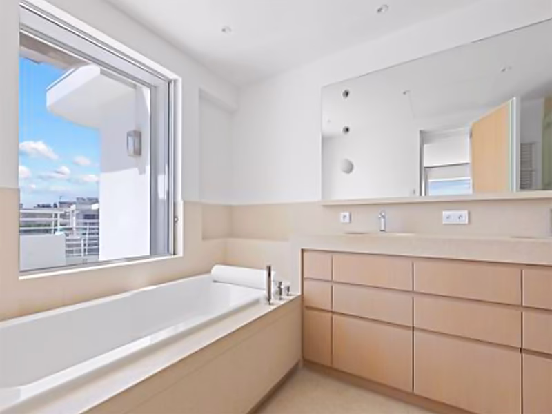 Cannes | Palm Beach | 3 Bedroom Duplex with Panoramic Sea View - Photo 8