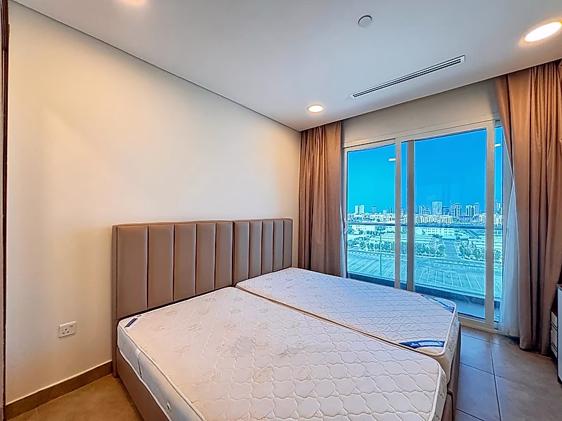 Elegant 2-Bedroom Apartment | Prime Al Erkyah | Stadium View - Photo 4