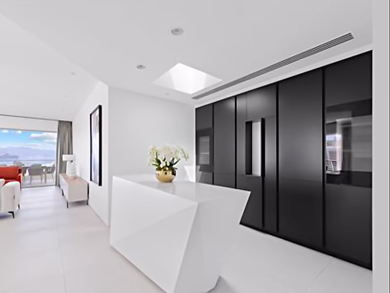 Cannes | Palm Beach | 3 Bedroom Duplex with Panoramic Sea View - Photo 11