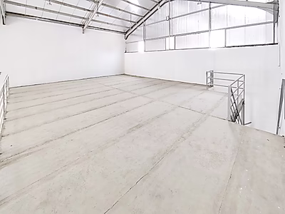 مستودع جديد للإيجار في بركة العوامر