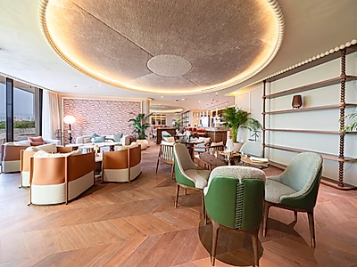 LUXURY BEACHFRONT TOWNHOUSE | BRAND NEW 2BR+MAID IN LUSAIL