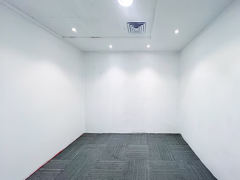 FULLY FITTED 125 SQM OFFICE LUSAIL | HOT DEAL - Photo 2