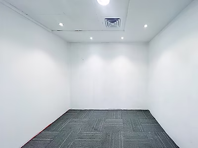 FULLY FITTED 125 SQM OFFICE LUSAIL | HOT DEAL