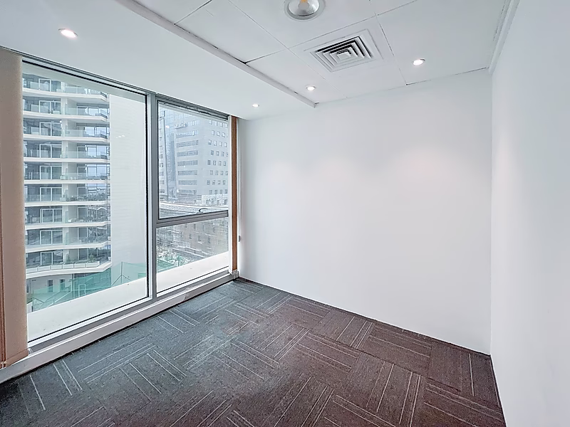 FULLY FITTED 125 SQM OFFICE LUSAIL | HOT DEAL - Photo 6