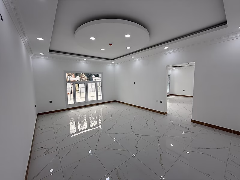 Premium 1200 Sqm Commercial Villa for rent - Photo 4