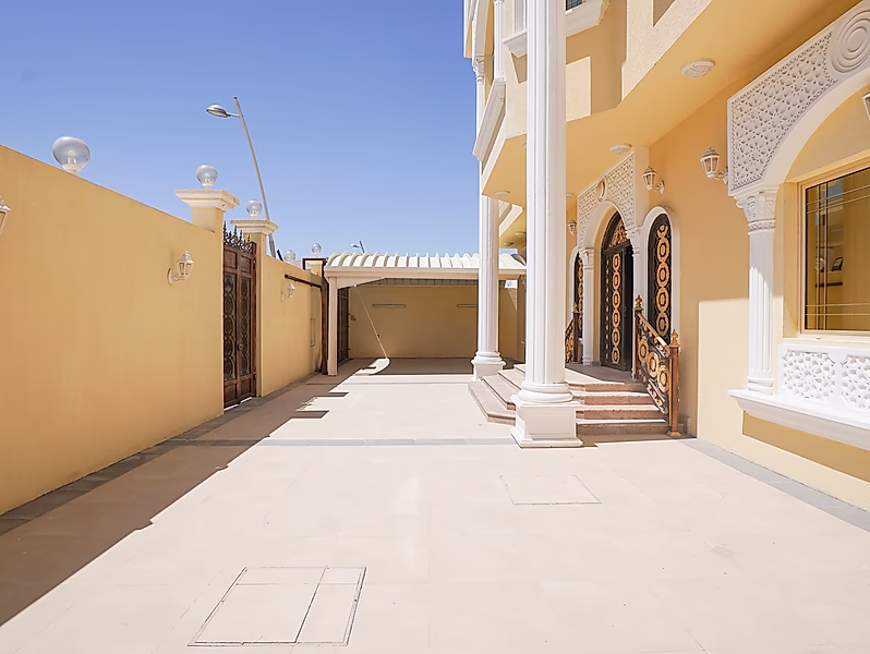 BRAND NEW LUXURY VILLA l 7 BEDROOM  | AL THUMAMA - Photo 3