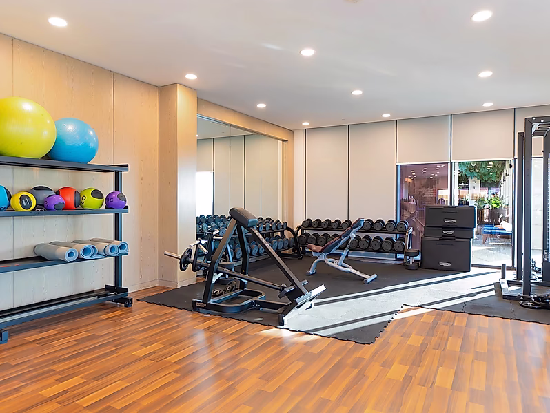 FULLY FURNISHED ONE BEDROOM FOR RENT EXCEPT BILLS - Photo 10