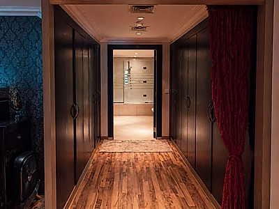 1-Bedroom Fully Furnished Apartment in a Prime Porto Arabia Tower