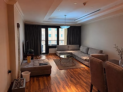 1-Bedroom Fully Furnished Apartment in a Prime Porto Arabia Tower