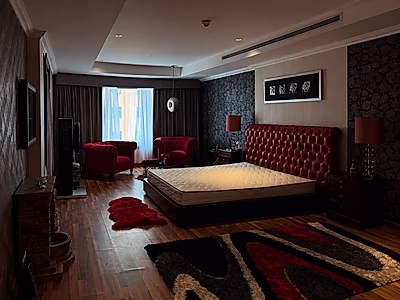 1-Bedroom Fully Furnished Apartment in a Prime Porto Arabia Tower