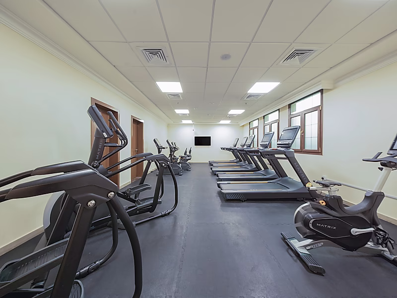 F-Fitted Gym Space in a Hotel Ready to Operate - Photo 4