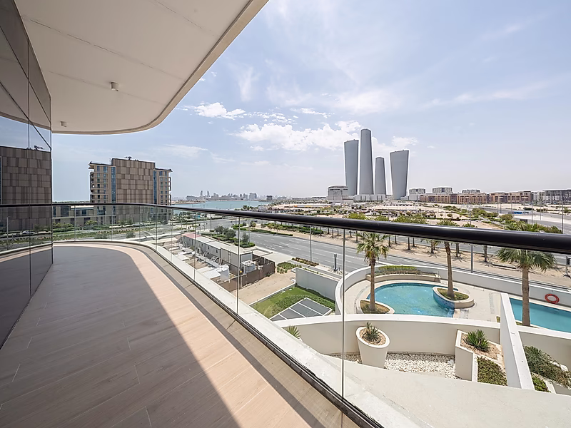 SPECIAL OFFER! BRAND NEW 3-BR + MAID APARTMENT | WATERFRONT - Photo 1