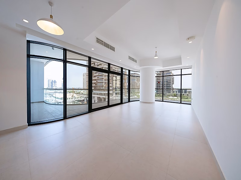 SPECIAL OFFER! BRAND NEW 3-BR + MAID APARTMENT | WATERFRONT - Photo 3