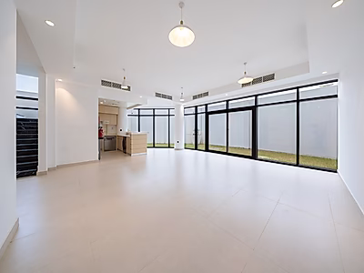 BRAND NEW! 4BR + M DUPLEX APARTMENT | WATERFRONT