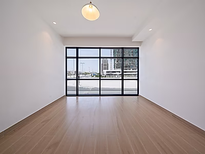 BRAND NEW! 4BR + M DUPLEX APARTMENT | WATERFRONT