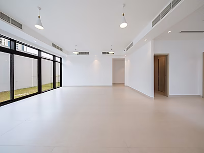BRAND NEW! 4BR + M DUPLEX APARTMENT | WATERFRONT