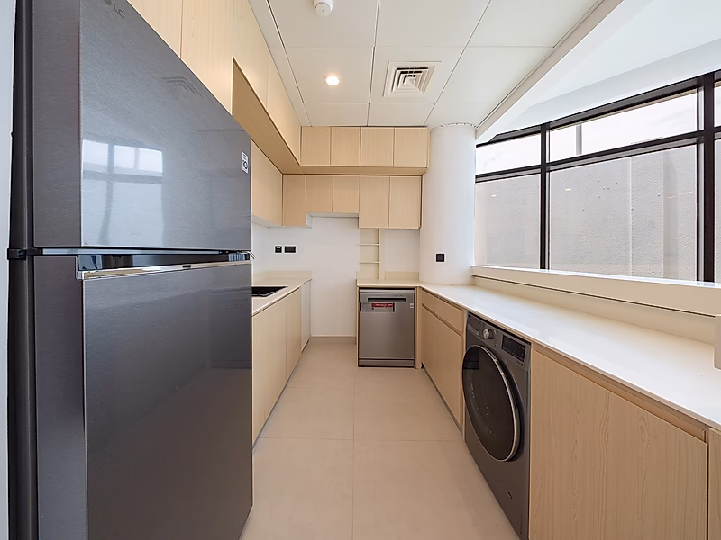 BRAND NEW! 4BR + M DUPLEX APARTMENT | WATERFRONT - Photo 16