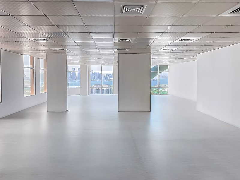 Corner Office with Sea & City Views | Al Corniche - Photo 5