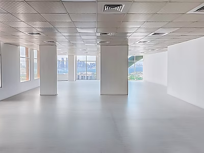 Corner Office with Sea & City Views | Al Corniche