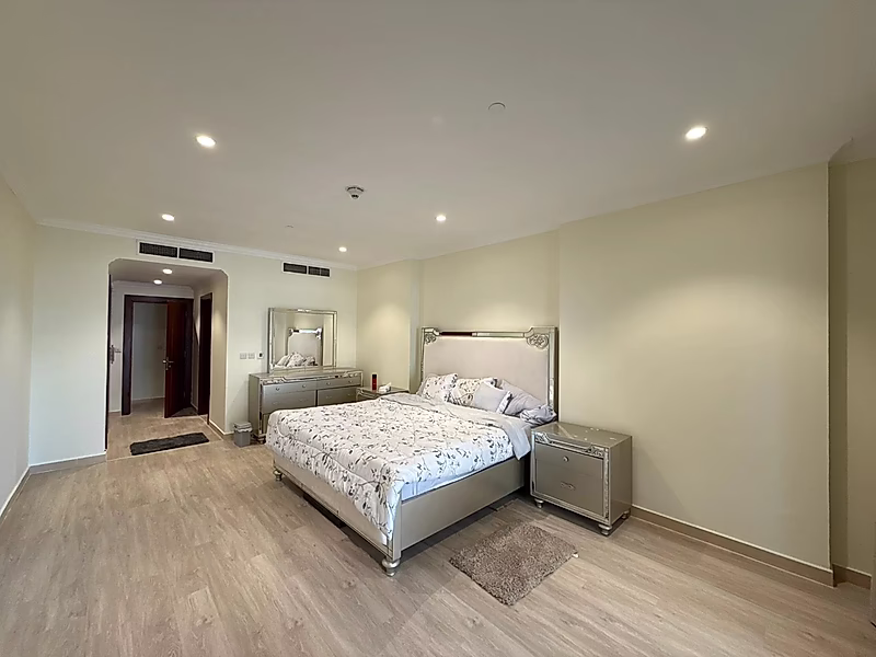 Amazing Fully Furnished 1BR | Huge Balcony Overlooking Pool | Porto Arabia | Bills Included - Photo 9