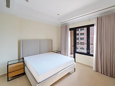 FOR RENT FF 1 BEDROOM WITH BALCONY