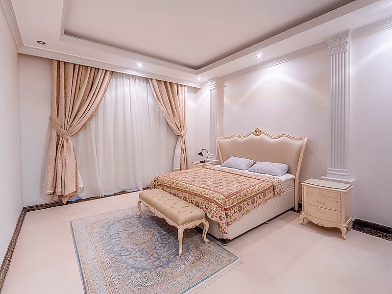 Luxury 5BR Penthouse + Maid’s Room for Sale | Porto Arabia | Stunning Marina View - Photo 13