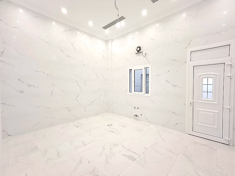 Luxury Villa with Palace-Level Finishing – Exceptional Living Experience - Photo 8