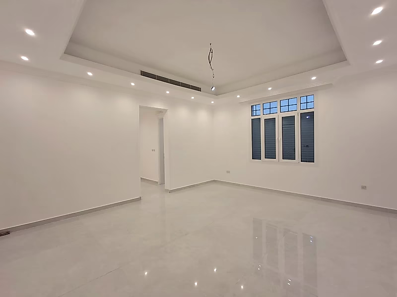Luxury Villa with Palace-Level Finishing – Exceptional Living Experience - Photo 20