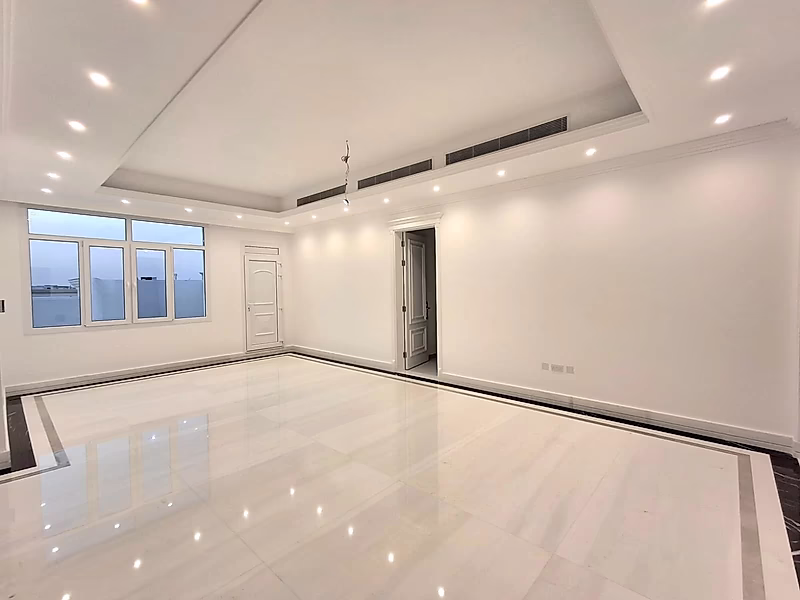 Luxury Villa with Palace-Level Finishing – Exceptional Living Experience - Photo 21