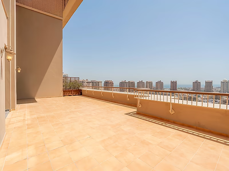 Luxury 5BR Penthouse + Maid’s Room for Sale | Porto Arabia | Stunning Marina View - Photo 18