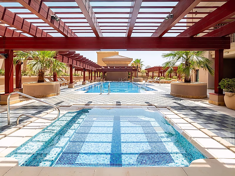 Luxury 5BR Penthouse + Maid’s Room for Sale | Porto Arabia | Stunning Marina View - Photo 19