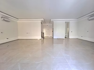 ت villa فاخرة تتكون من 8 غرف نوم للمشترين المميزين
