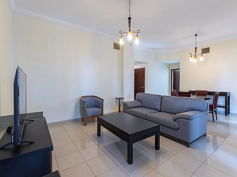 Fully Furnished 1-Bedroom Apartment with Bills Included - Photo 2