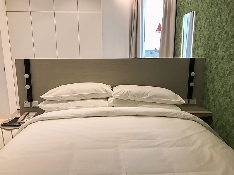 PREMIUM 1BR FURNISHED APARTMENT | WEST BAY - Photo 6