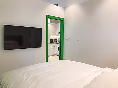 PREMIUM 1BR FURNISHED APARTMENT | WEST BAY
