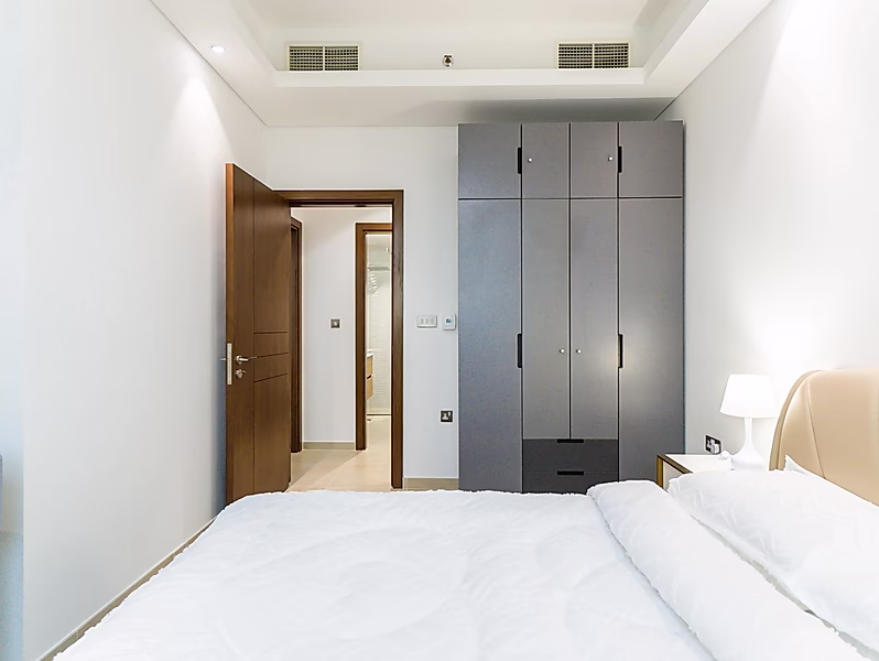 STYLISH 1BR | ELEGANCE & COMFORT - Photo 2