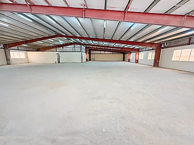 Warehouse with Facility – For Lease Aba Saleel - Photo 3