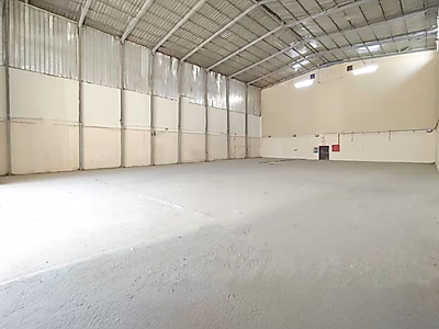 Warehouse & Labor Camp for Sale Industrial Area