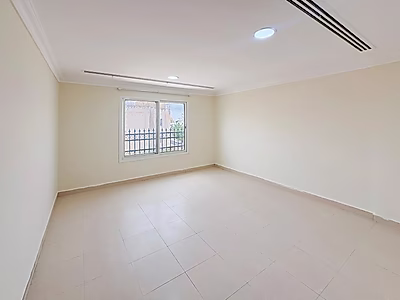 EXQUISITE 4-BEDROOM RESIDENCE WITH LUXURIOUS SPACES
