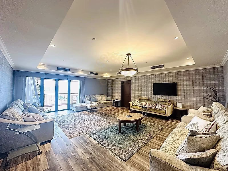 MARINA VIEW! LAVISH 2-BEDROOM APARTMENT | PORTO - Photo 1