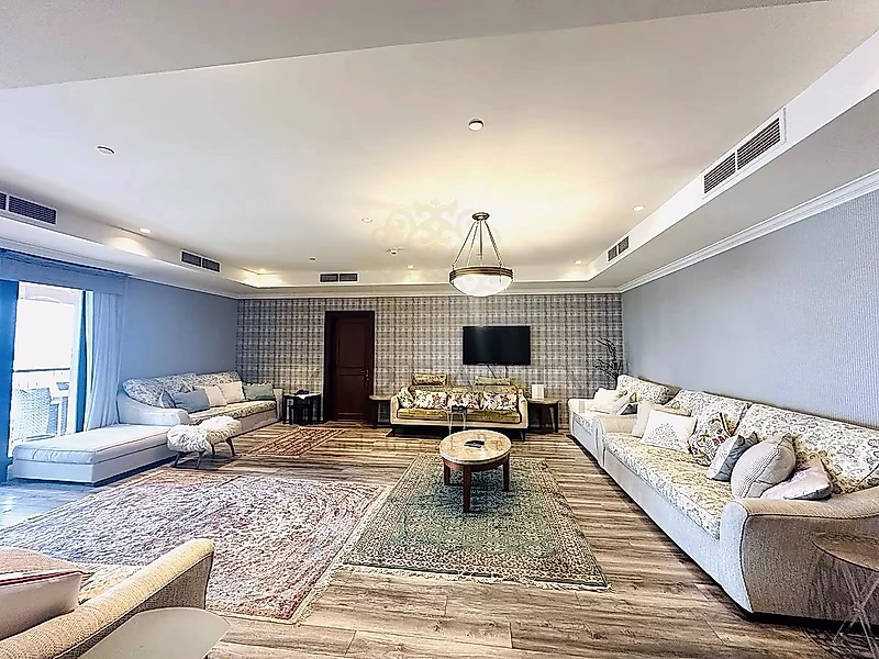 MARINA VIEW! LAVISH 2-BEDROOM APARTMENT | PORTO - Photo 2