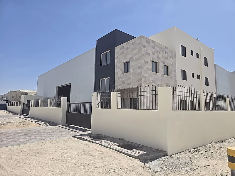 مستودع وسكن عمال للإيجار بركة العوامر - Photo 6