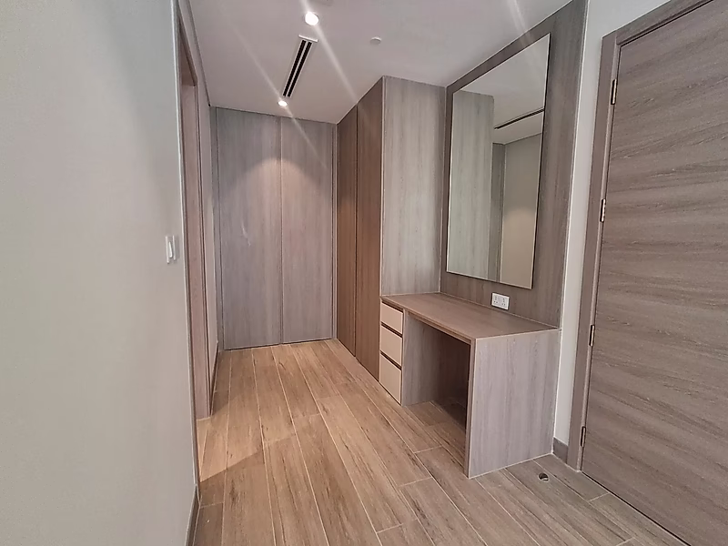 Luxury Apartment | Stylish Living Spaces - Photo 11